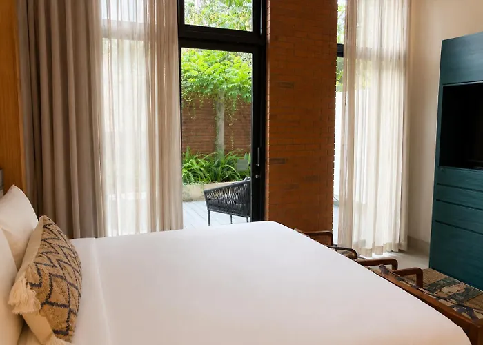 Flamboyan & Residences 4* San Jose del Cabo