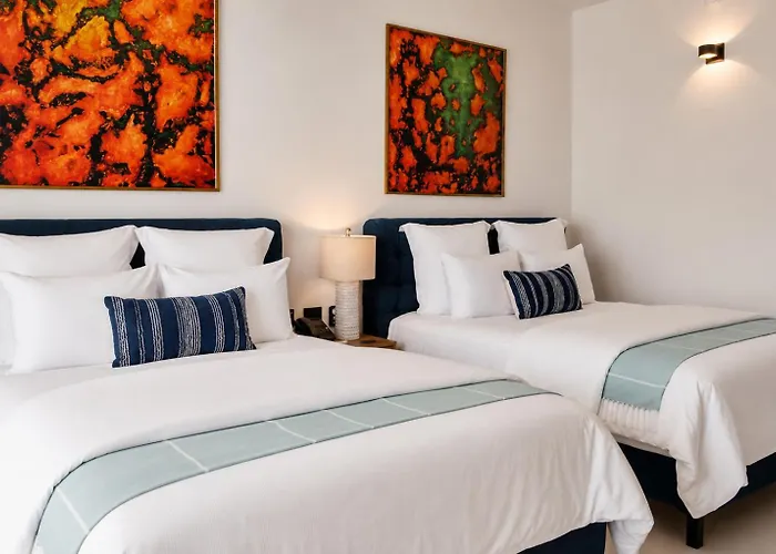 Flamboyan & Residences Hotel 4*